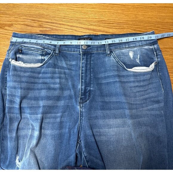 Judy Blue Distressed Cropped Skinny Jeans W/ Frayed Hem & Ripped Details Sz 22W - Picture 14 of 15